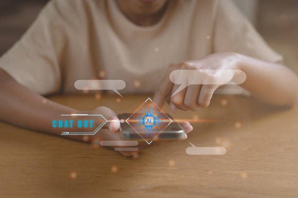 Datos personales visibles en pantalla de chatbot mientras niño escribe