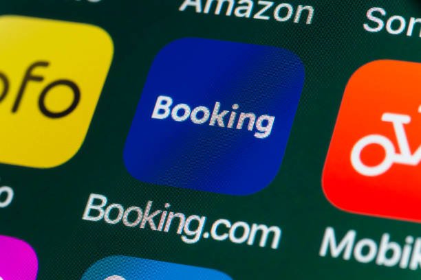 datos filtrados whatsapp fraude reservas booking