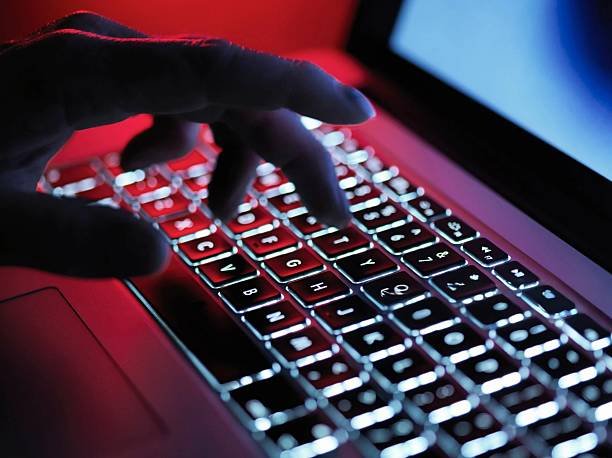 mail hackeado acceso a cuentas digitales