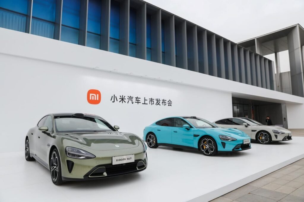 Automóvil eléctrico de Xiaomi como parte de su creciente negocio de vehículos